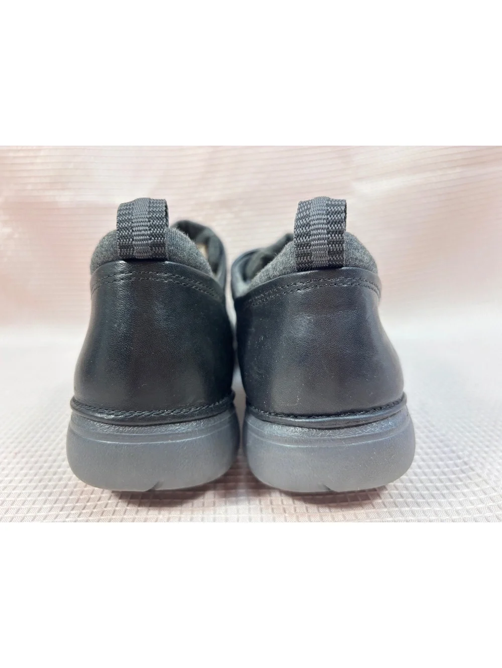 CLARKS 7.5 Unstructured Un Spirit Black Leather Loafers